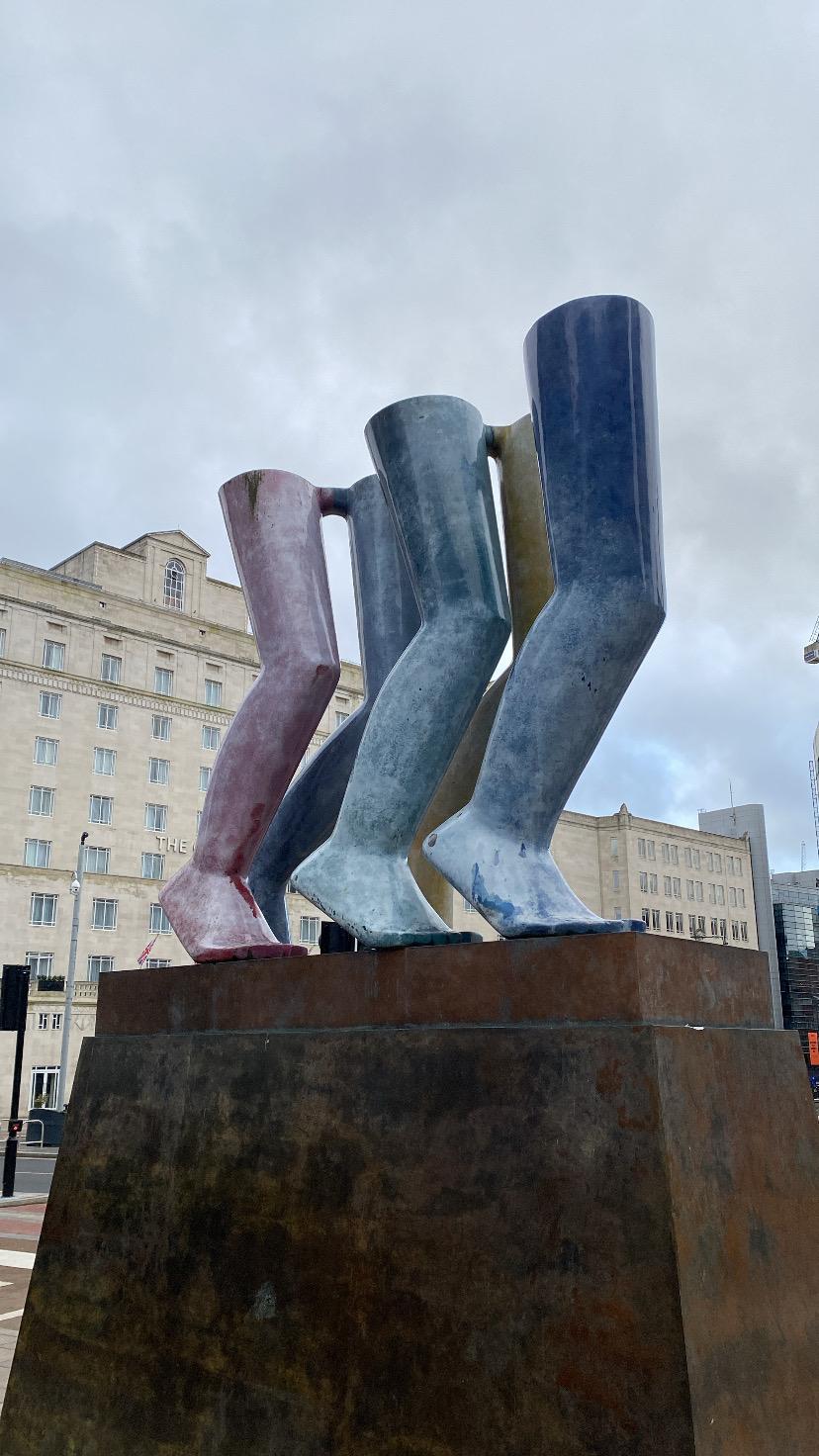 Statues photograph